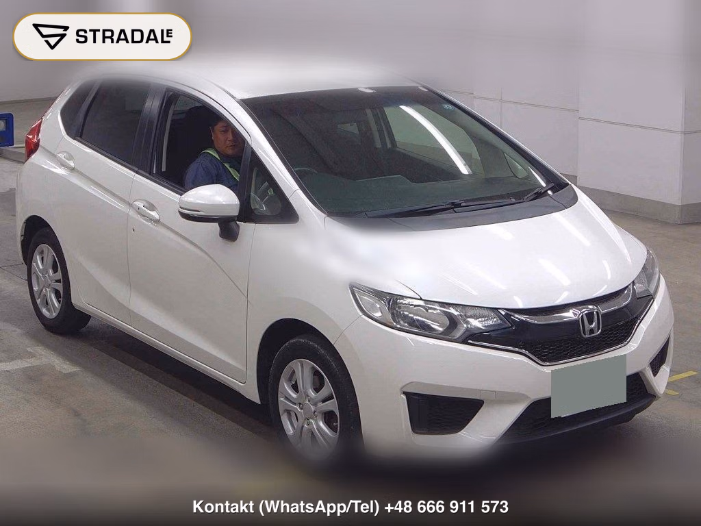 HONDA FIT 4WD 13G・F PACKAGE 2016, aukcja z Japonii, zdjęcie 1