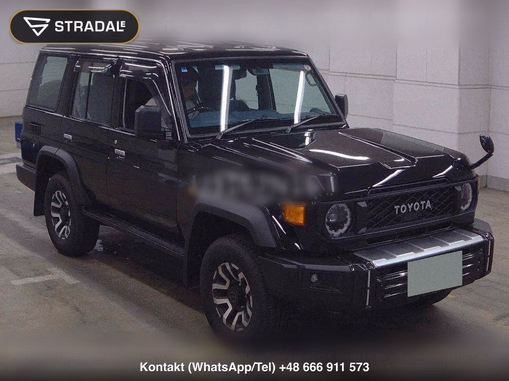 TOYOTA LAND CRUISER 70 5D 4WD AX, miniaturka 2