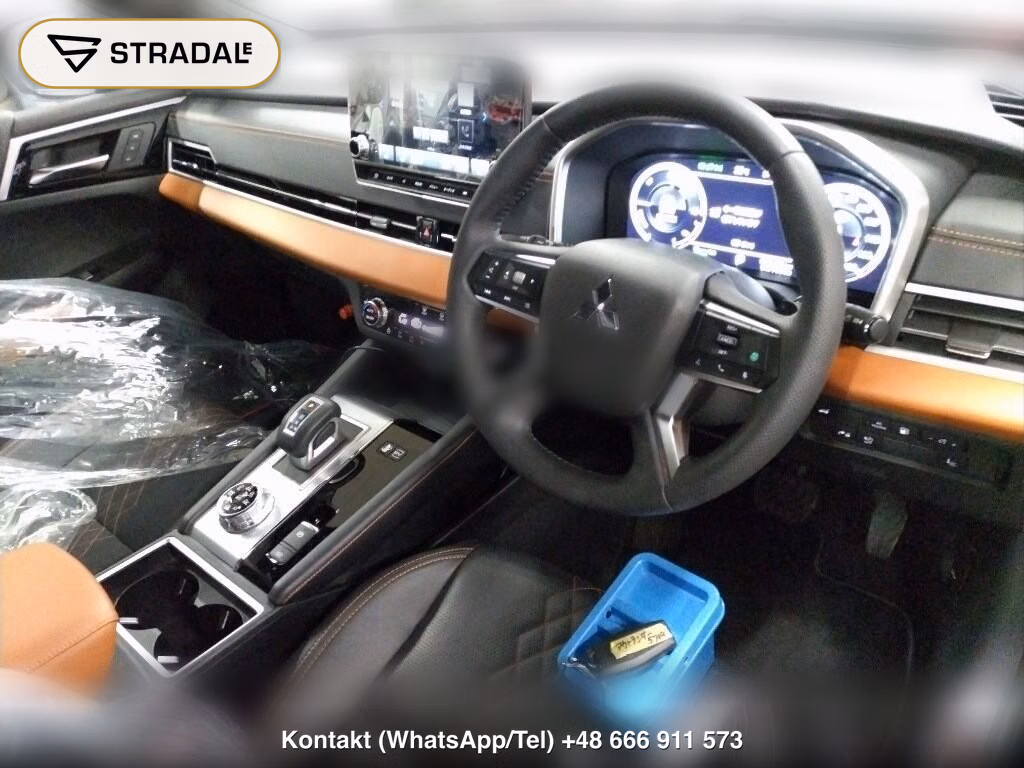 MITSUBISHI OUTLANDER PHEV 4WD P, miniaturka 4