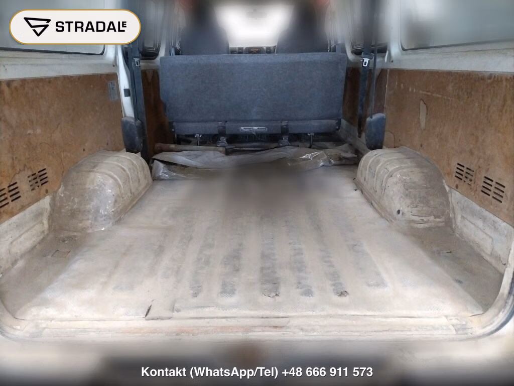 TOYOTA HIACE VAN 4D 4WD DX, miniaturka 7