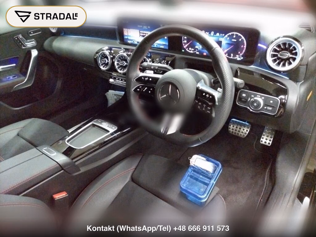 MERCEDES BENZ A-CLASS A200D AMG LINE, miniaturka 4