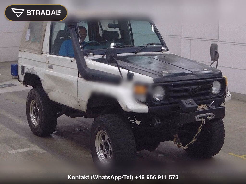 TOYOTA LAND CRUISER 70 3D 4WD LX, miniaturka 2
