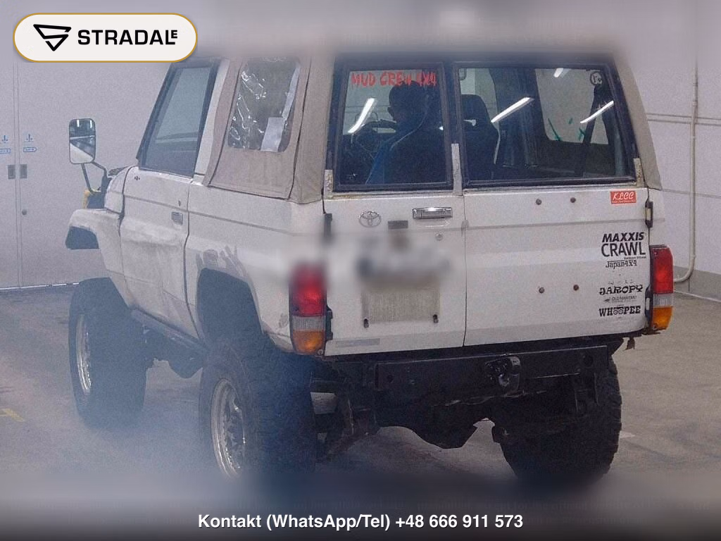 TOYOTA LAND CRUISER 70 3D 4WD LX, miniaturka 3