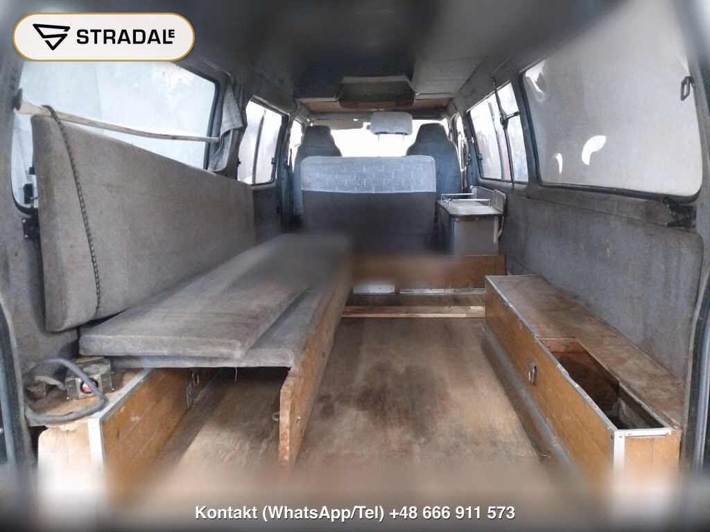 TOYOTA HIACE VAN 4D 4WD, miniaturka 7