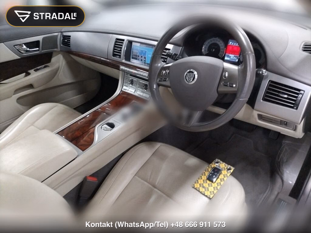 JAGUAR XF 3.0 PREMIUM LUXURY, miniaturka 4