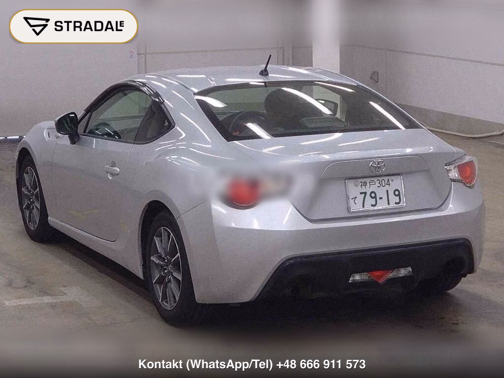 TOYOTA 86 G, miniaturka 3