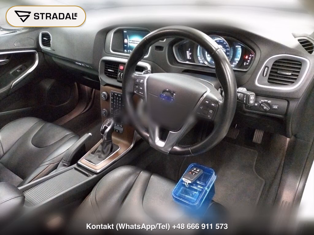 VOLVO V40 4WD CROSS COUNTRY T5 AWD SE, miniaturka 4