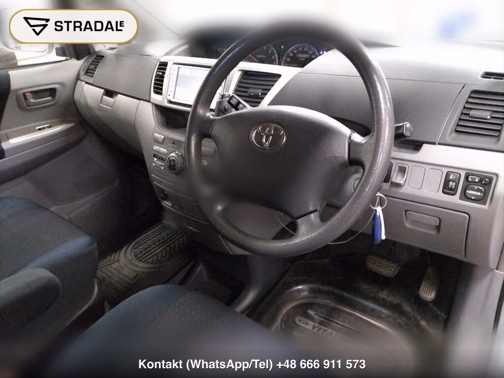 TOYOTA NOAH 4WD YY, miniaturka 4