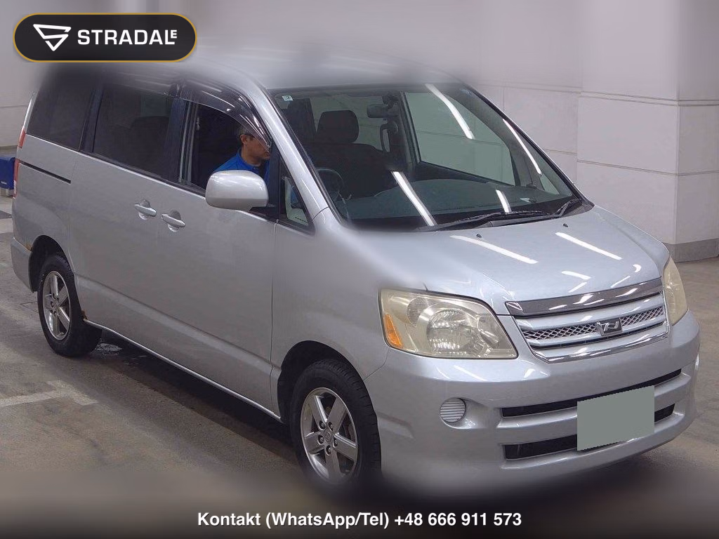 TOYOTA NOAH 4WD YY 2005, aukcja z Japonii, zdjęcie 1