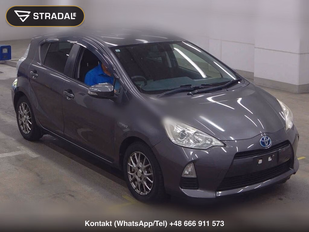 TOYOTA AQUA S 2013, aukcja z Japonii, zdjęcie 1
