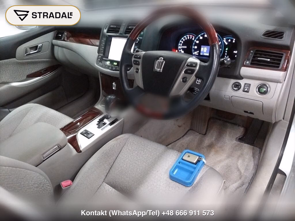 TOYOTA CROWN 4D 4WD ROYAL SALOON I-FOUR, miniaturka 4