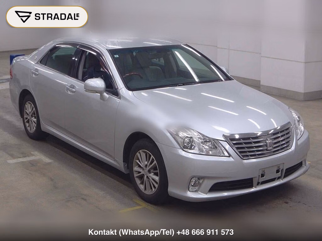 TOYOTA CROWN 4D 4WD ROYAL SALOON I-FOUR 2011, aukcja z Japonii, zdjęcie 1