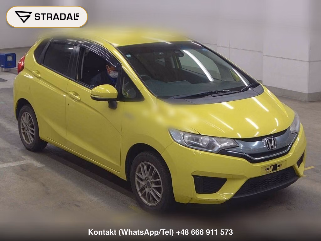 HONDA FIT HYBRID 4WD L PACKAGE 2015, aukcja z Japonii, zdjęcie 1
