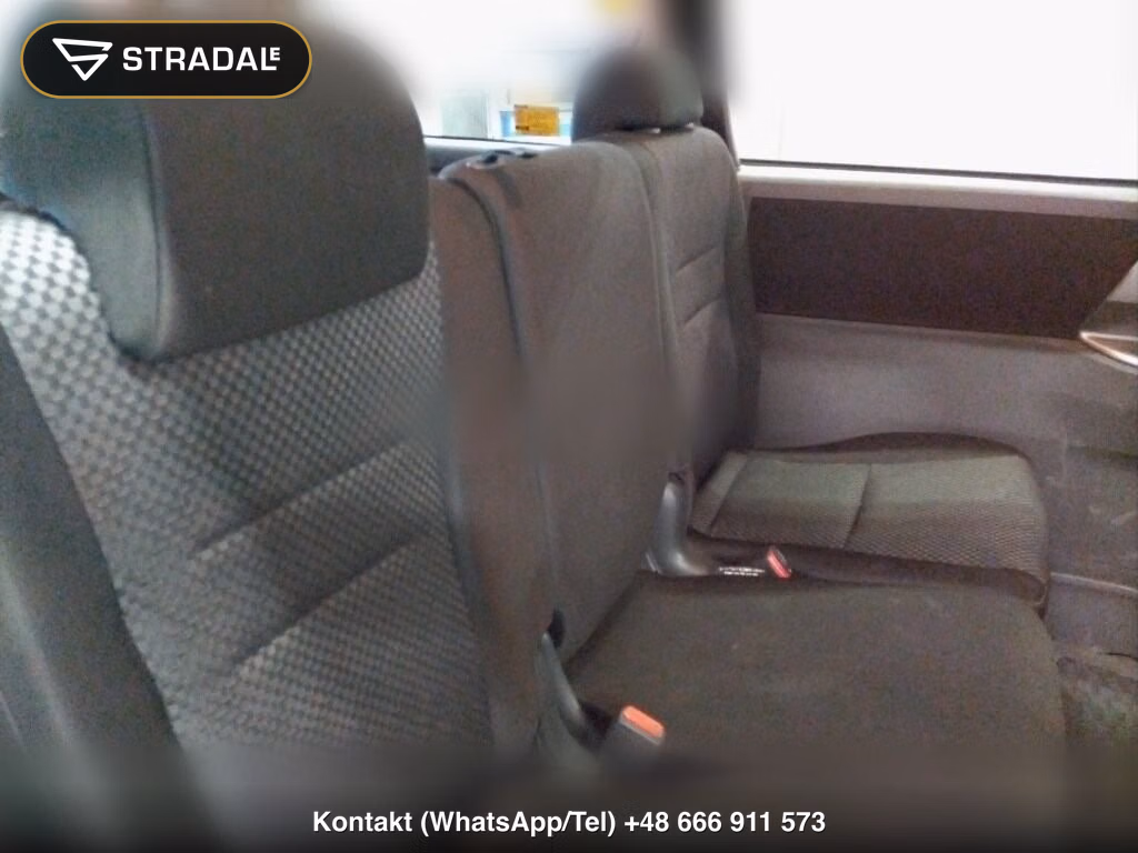 TOYOTA NOAH 4WD S, miniaturka 7