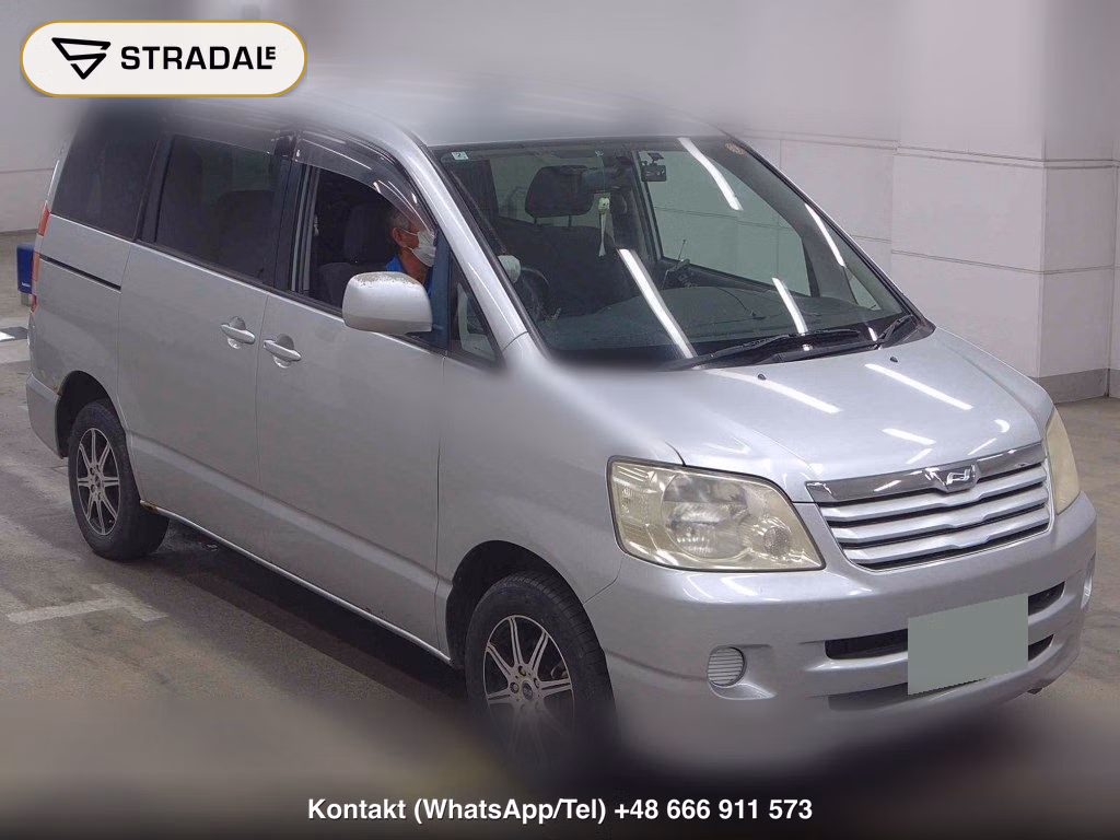TOYOTA NOAH 4WD X V SELECTION 2004, aukcja z Japonii, zdjęcie 1