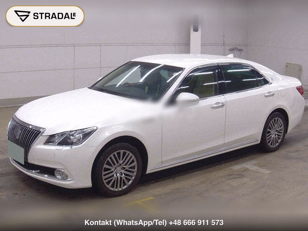 TOYOTA CROWN MAJESTA 4D 4WD FOUR, miniaturka 5
