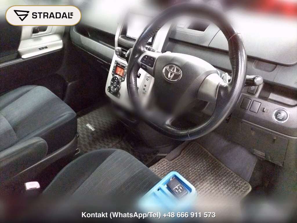 TOYOTA NOAH 4WD SI, miniaturka 4
