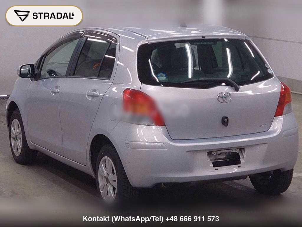 TOYOTA VITZ 5D 4WD F, miniaturka 3