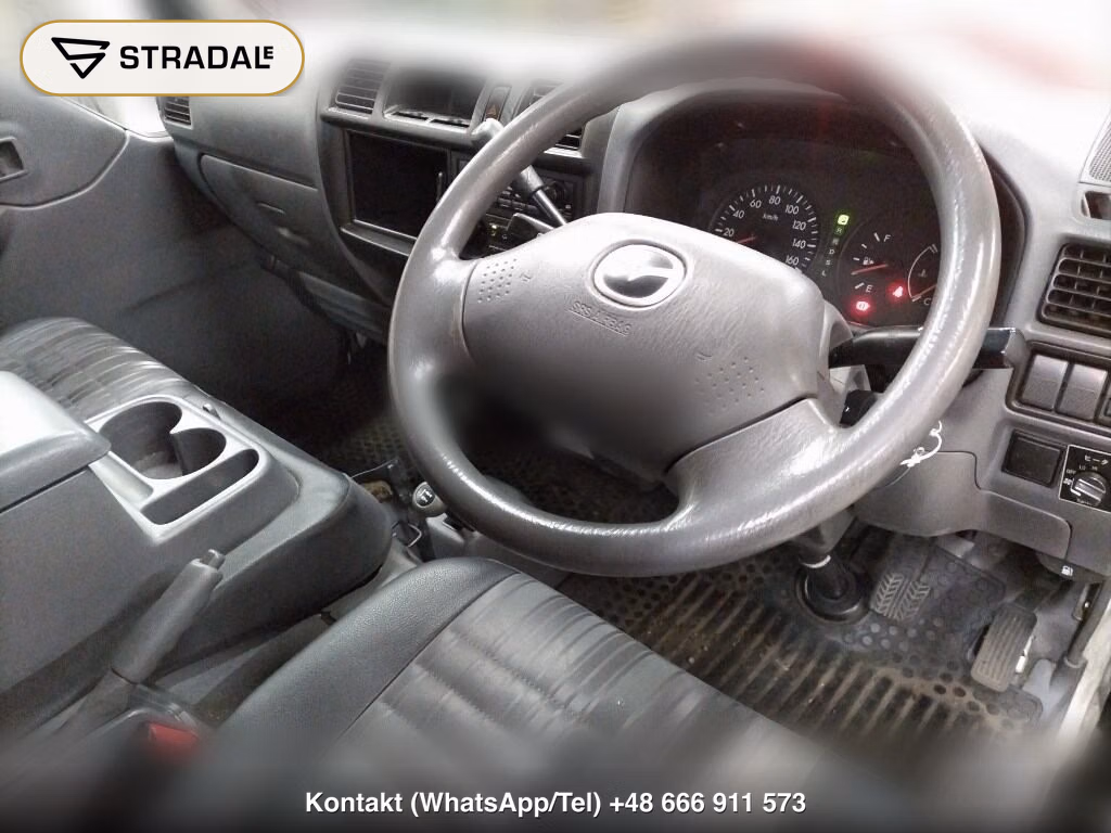 MAZDA BONGO VAN 4D 4WD DX WITH REAR SEAT, miniaturka 4