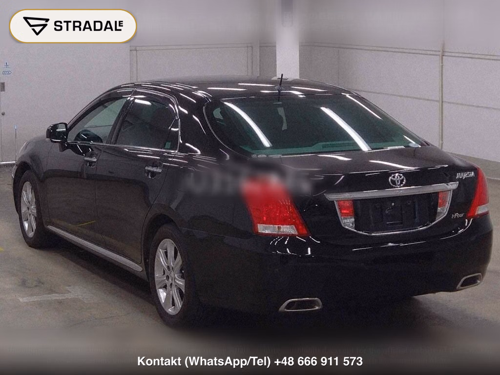 TOYOTA CROWN MAJESTA 4D 4WD I-FOUR, miniaturka 3