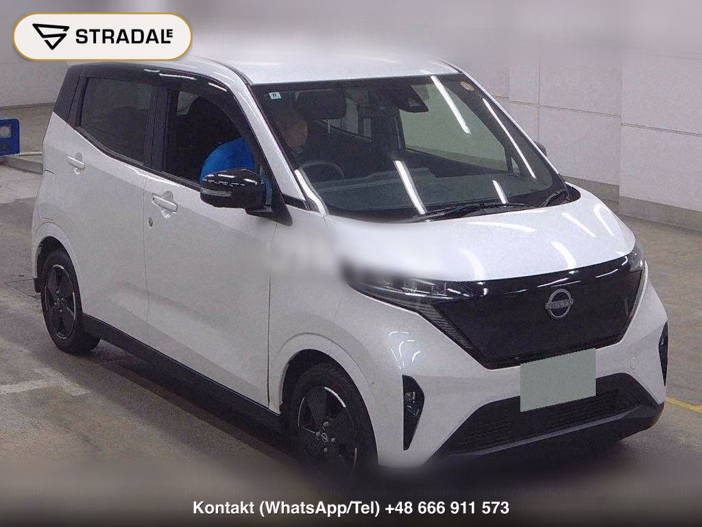 NISSAN SAKURA G, miniaturka 2