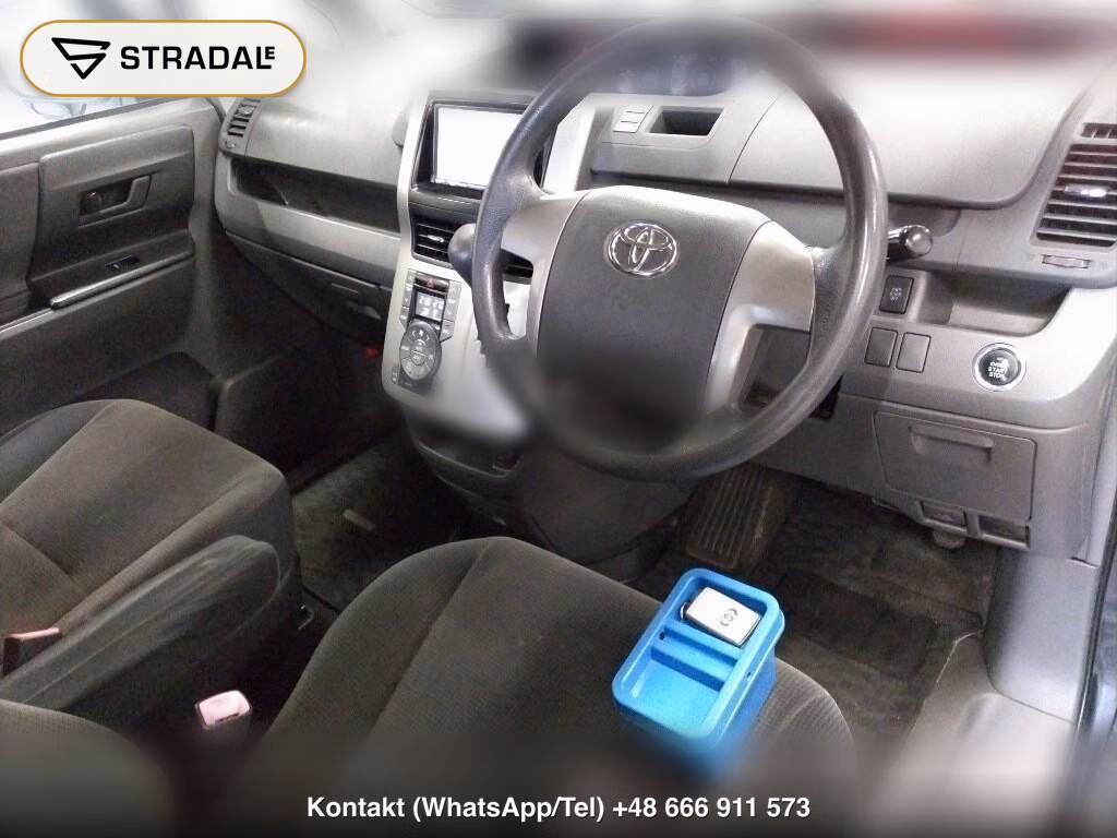 TOYOTA VOXY 4WD X L EDITION, miniaturka 4