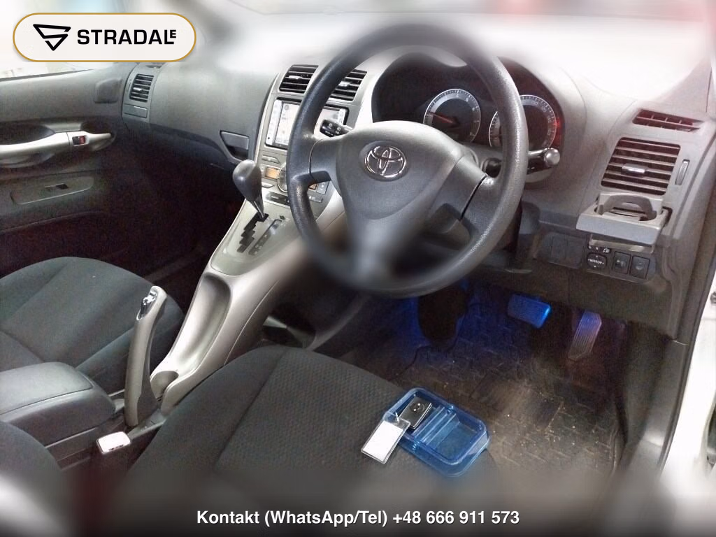 TOYOTA AURIS 4WD 150X M PACKAGE, miniaturka 4