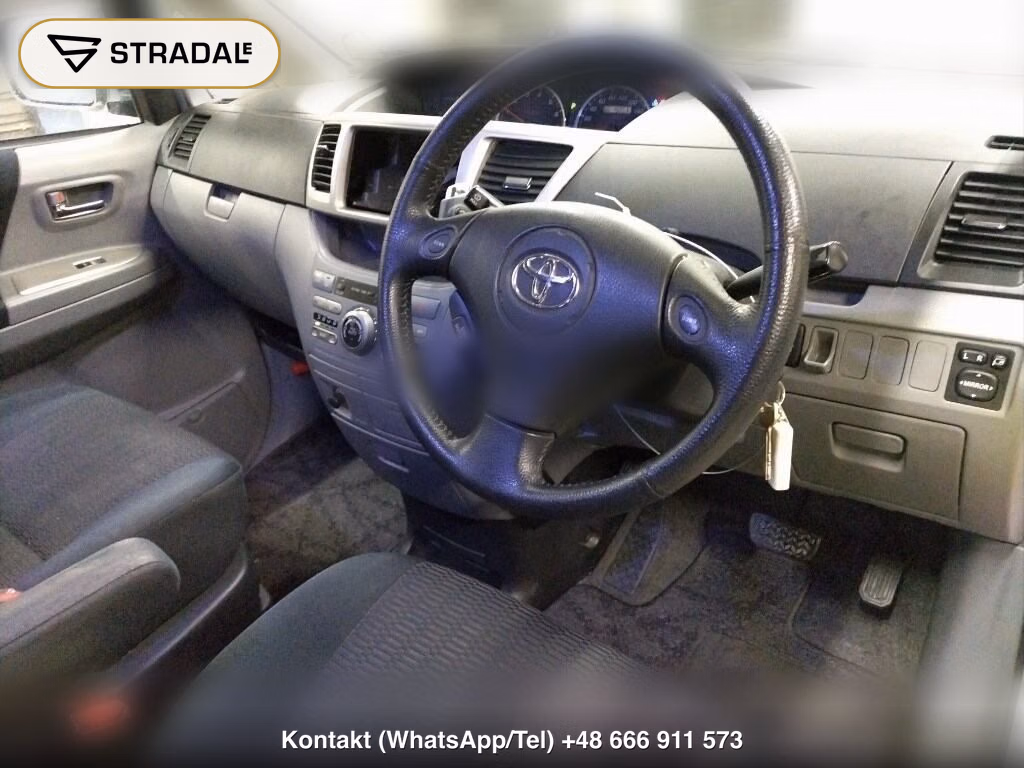 TOYOTA VOXY 4WD Z KIRAMEKI, miniaturka 4