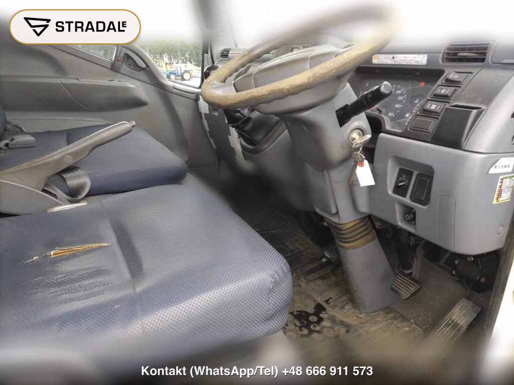 MITSUBISHI FUSO CANTER 2D 4WD POWER LIFTGATE, miniaturka 4