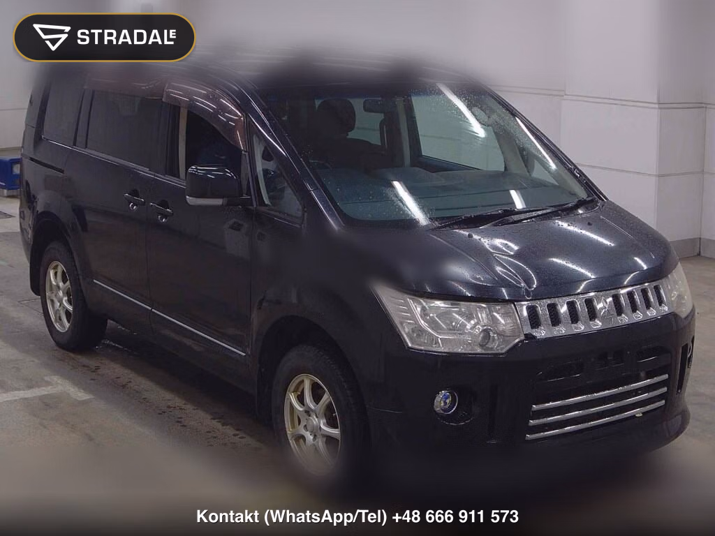 MITSUBISHI DELICA D:5 4WD G POWER PACKAGE 2010, aukcja z Japonii, zdjęcie 1