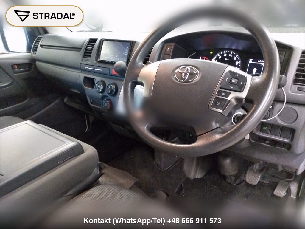 TOYOTA HIACE VAN 5D 4WD DX, miniaturka 4