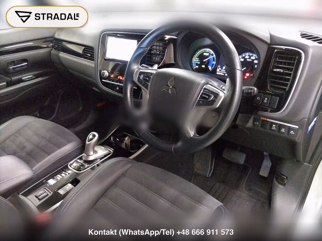 MITSUBISHI OUTLANDER PHEV 4WD, miniaturka 4
