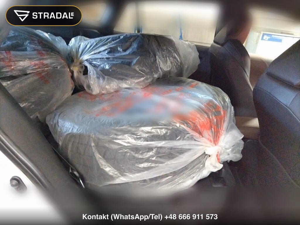 TOYOTA HARRIER 4WD G LEATHER PACKAGE, miniaturka 7