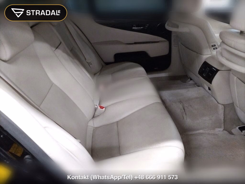LEXUS LS 4WD LS600HL, miniaturka 7