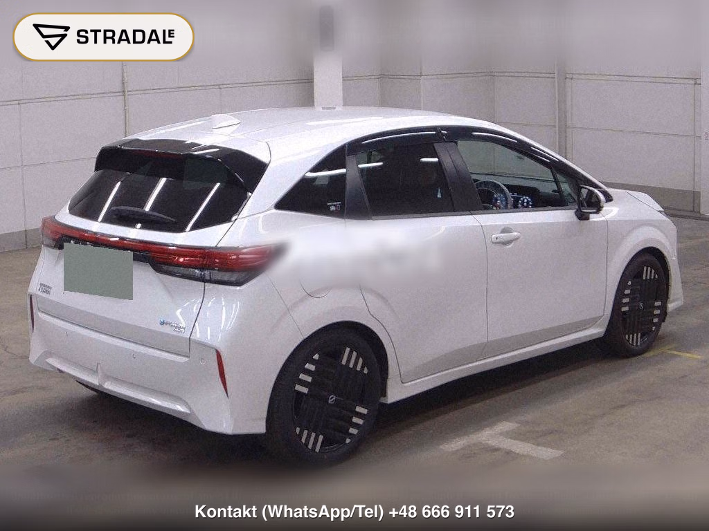 NISSAN AURA 4WD G FOUR, miniaturka 6