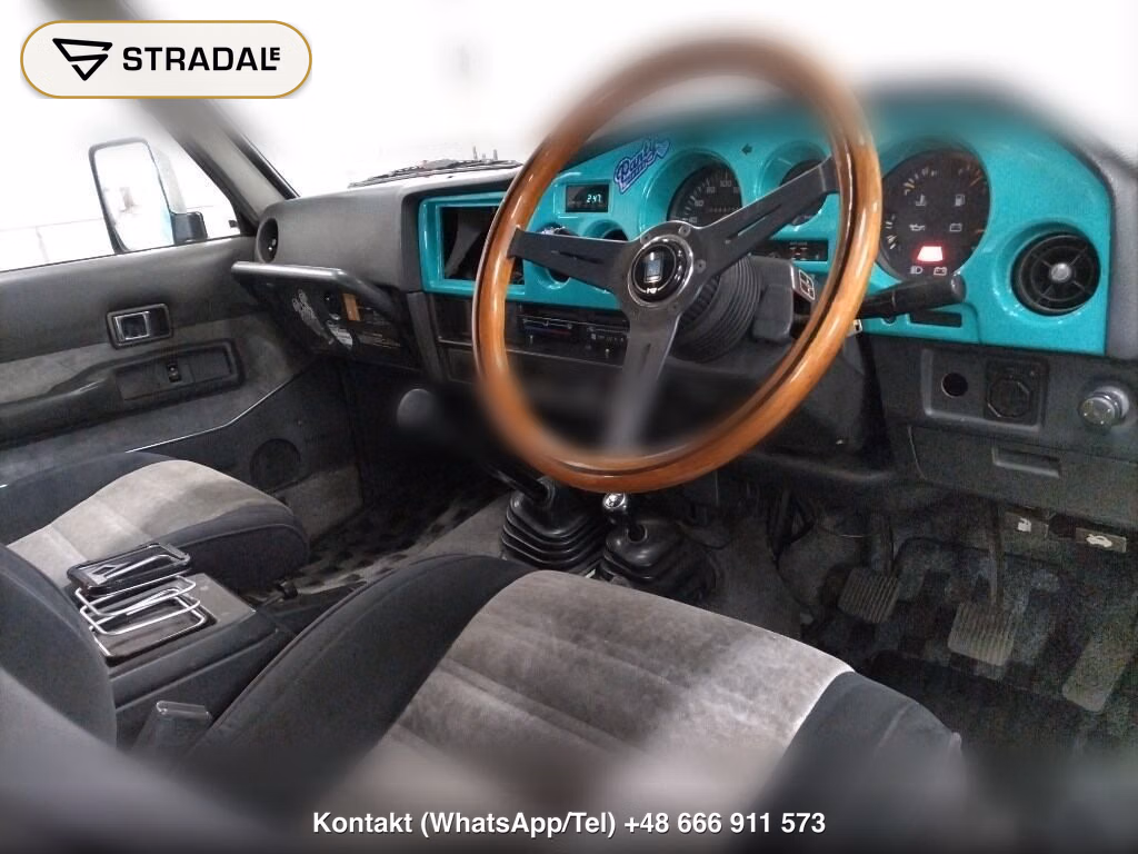 TOYOTA LAND CRUISER 60 4WD VX, miniaturka 4