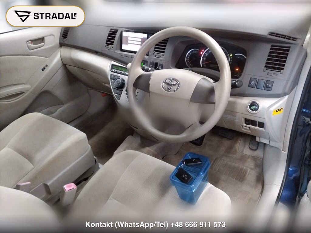 TOYOTA ISIS 4WD L, miniaturka 4