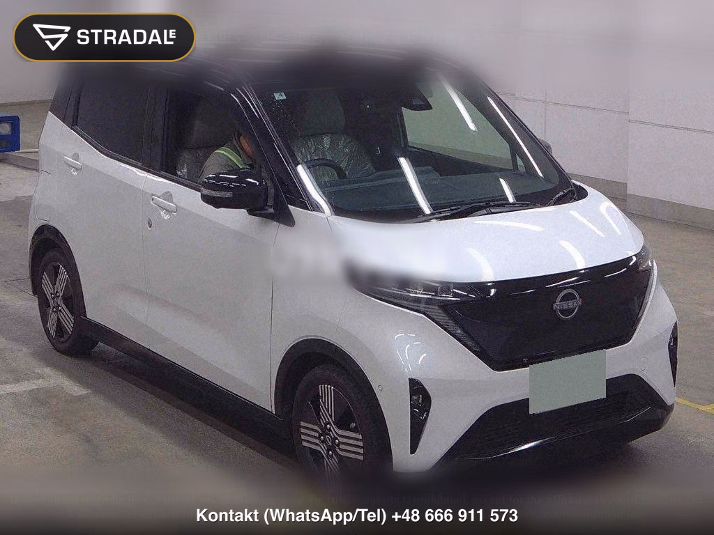 NISSAN SAKURA G, miniaturka 2