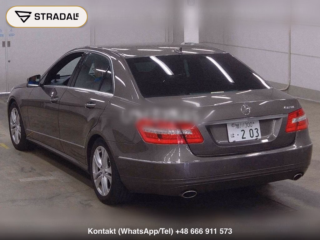 MERCEDES BENZ E-CLASS 4D 4WD E350 4MATIC AVANTGARDE, miniaturka 3