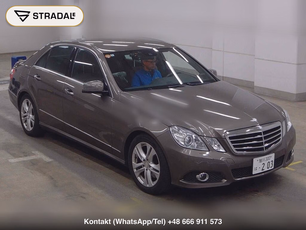 MERCEDES BENZ E-CLASS 4D 4WD E350 4MATIC AVANTGARDE 2010, aukcja z Japonii, zdjęcie 1