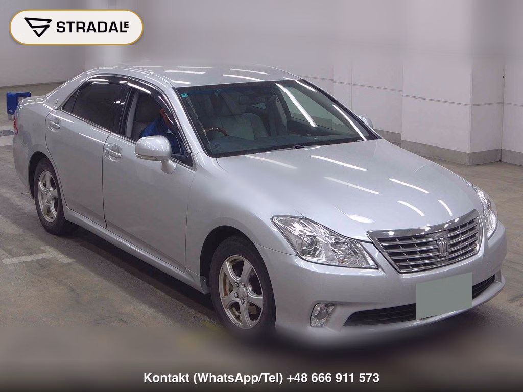 TOYOTA CROWN 4D 4WD ROYAL SALOON I-FOUR 2012, aukcja z Japonii, zdjęcie 1