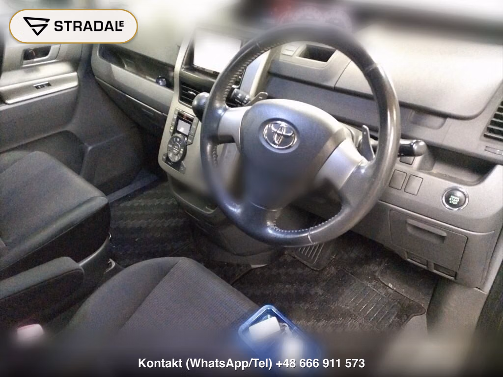 TOYOTA VOXY 4WD ZS, miniaturka 4