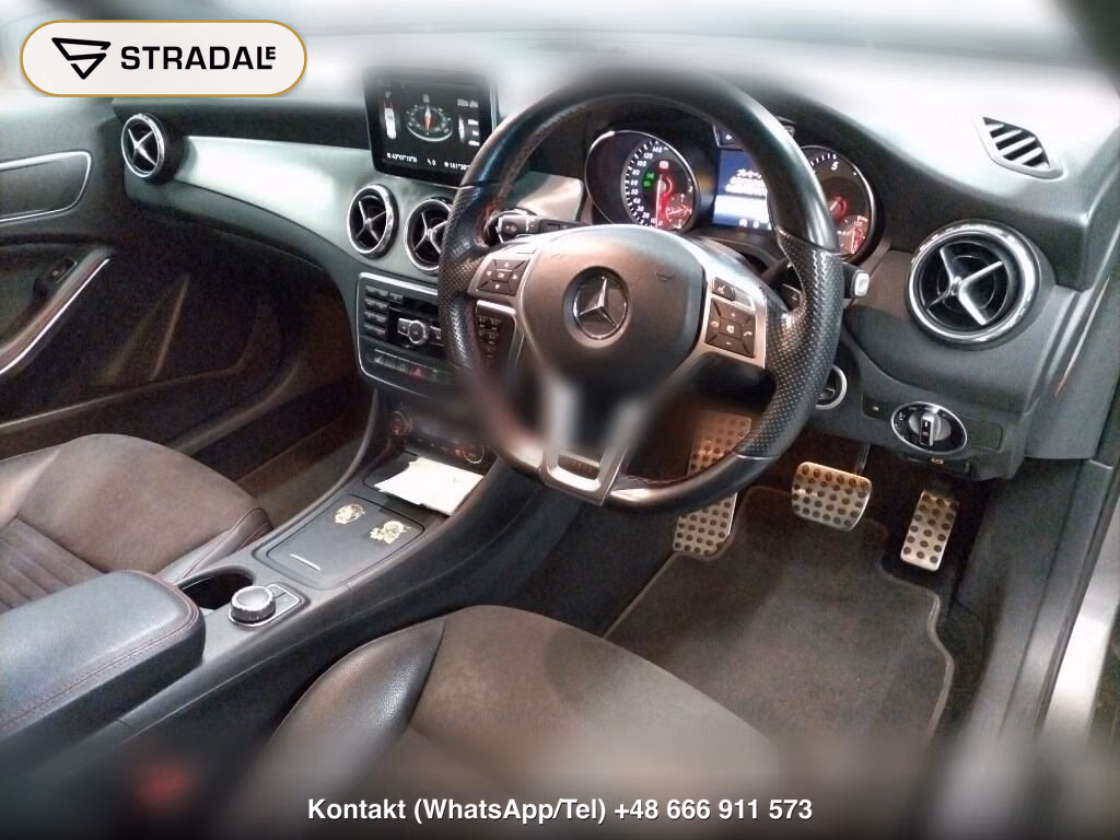 MERCEDES BENZ GLA-CLASS GLA180, miniaturka 4
