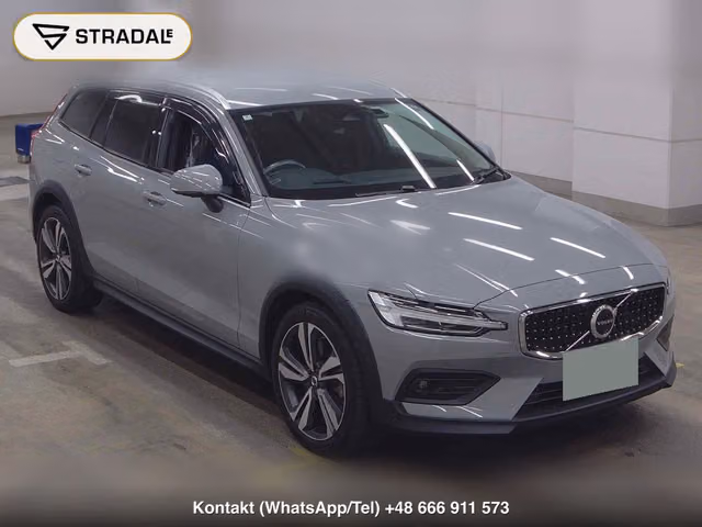 VOLVO V60 4WD CROSS COUNTRY ULTIMATE B5 AWD 2024, samochód z aukcji Japonii