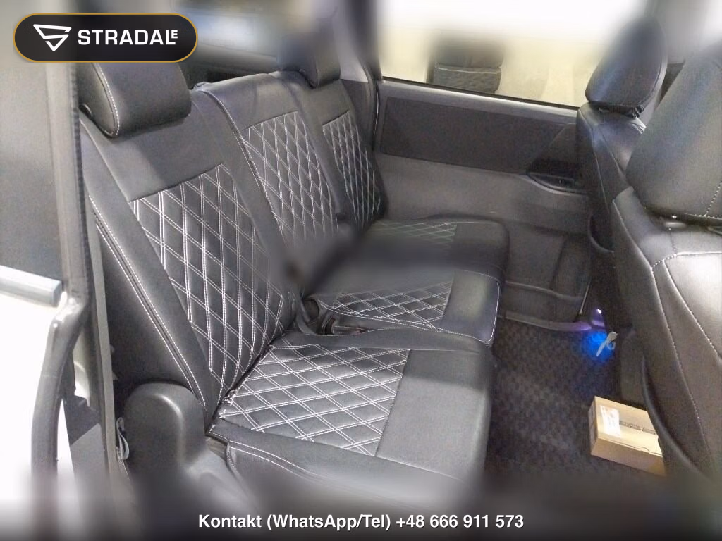 TOYOTA VOXY 4WD X, miniaturka 7