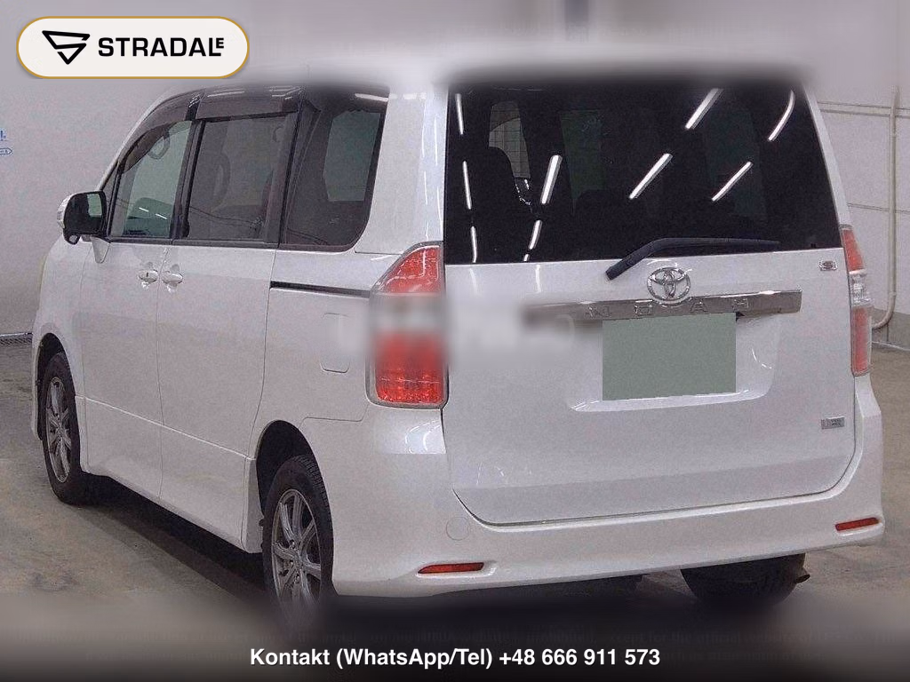 TOYOTA NOAH 4WD SI, miniaturka 3