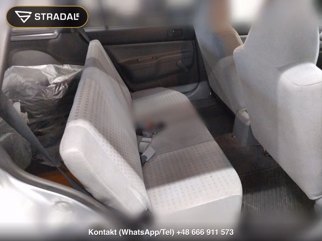 MITSUBISHI LANCER CARGO 4WD E, miniaturka 7