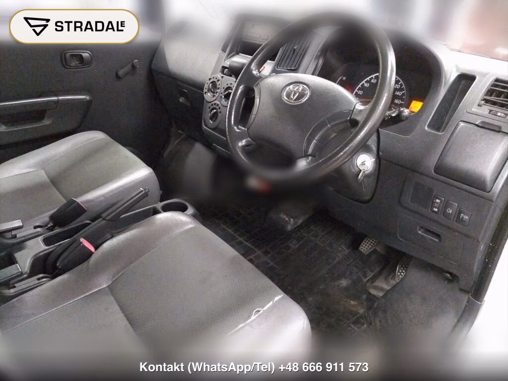 TOYOTA LITEACE VAN 5D 4WD DX, miniaturka 4