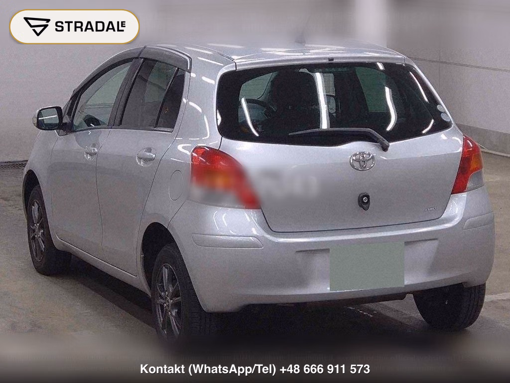 TOYOTA VITZ 5D 4WD F, miniaturka 3