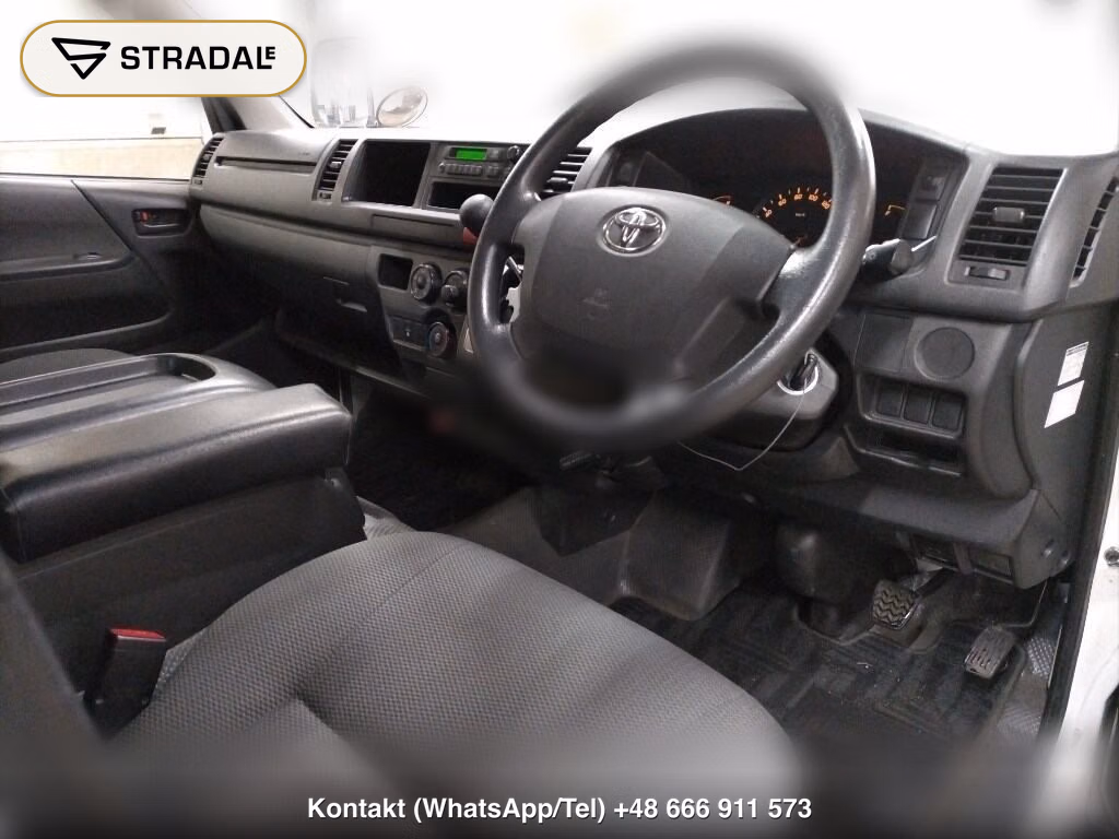 TOYOTA HIACE WAGON 4D 4WD DX, miniaturka 4